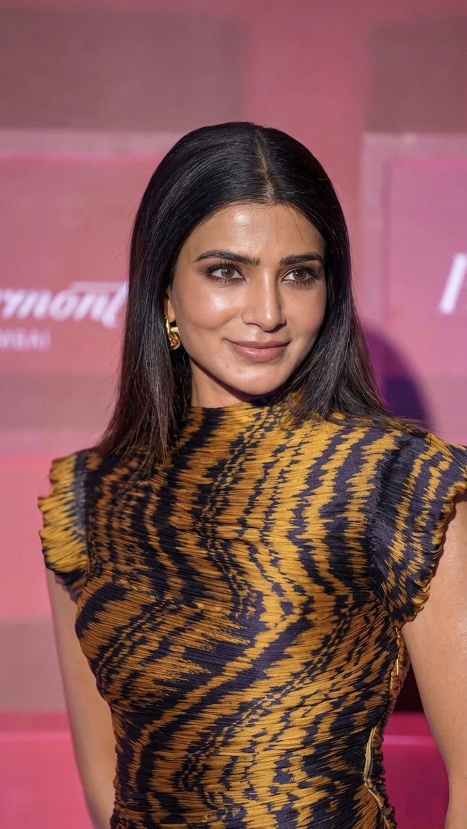 Facecard tweet media