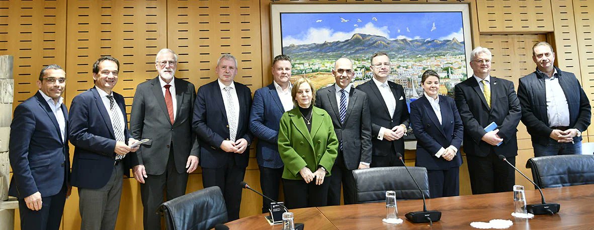 Cyprus Parliament 🇨🇾🇪🇺 tweet media