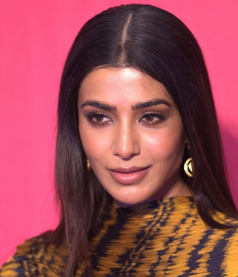 Facecard tweet media