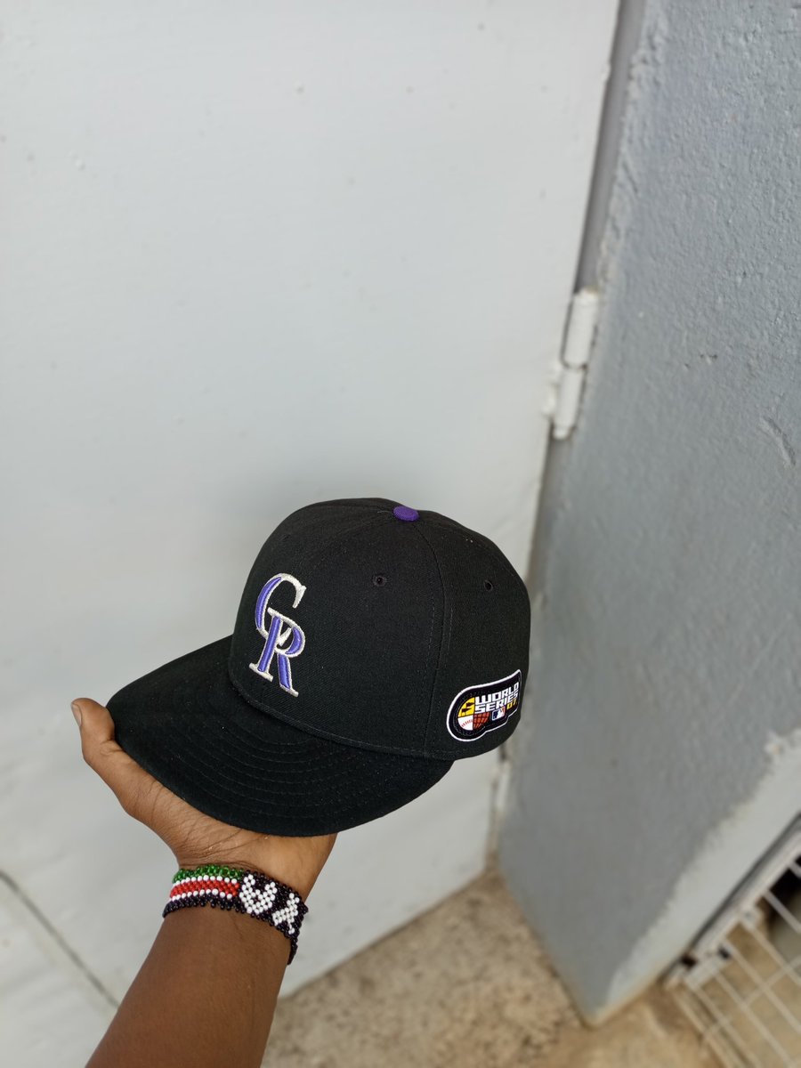 PLUG 🔌 NEW ERA CAPS 🧢 tweet media