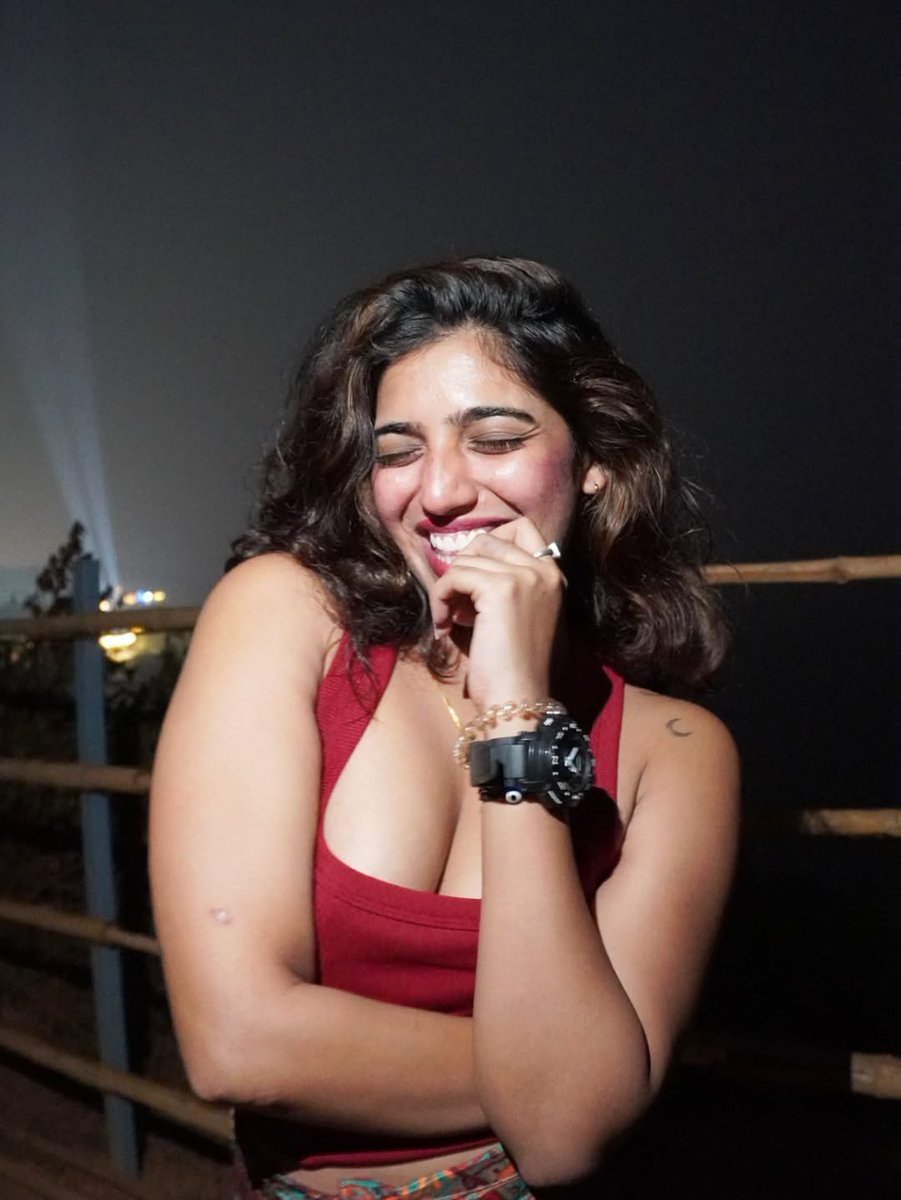 Rishi Official tweet media