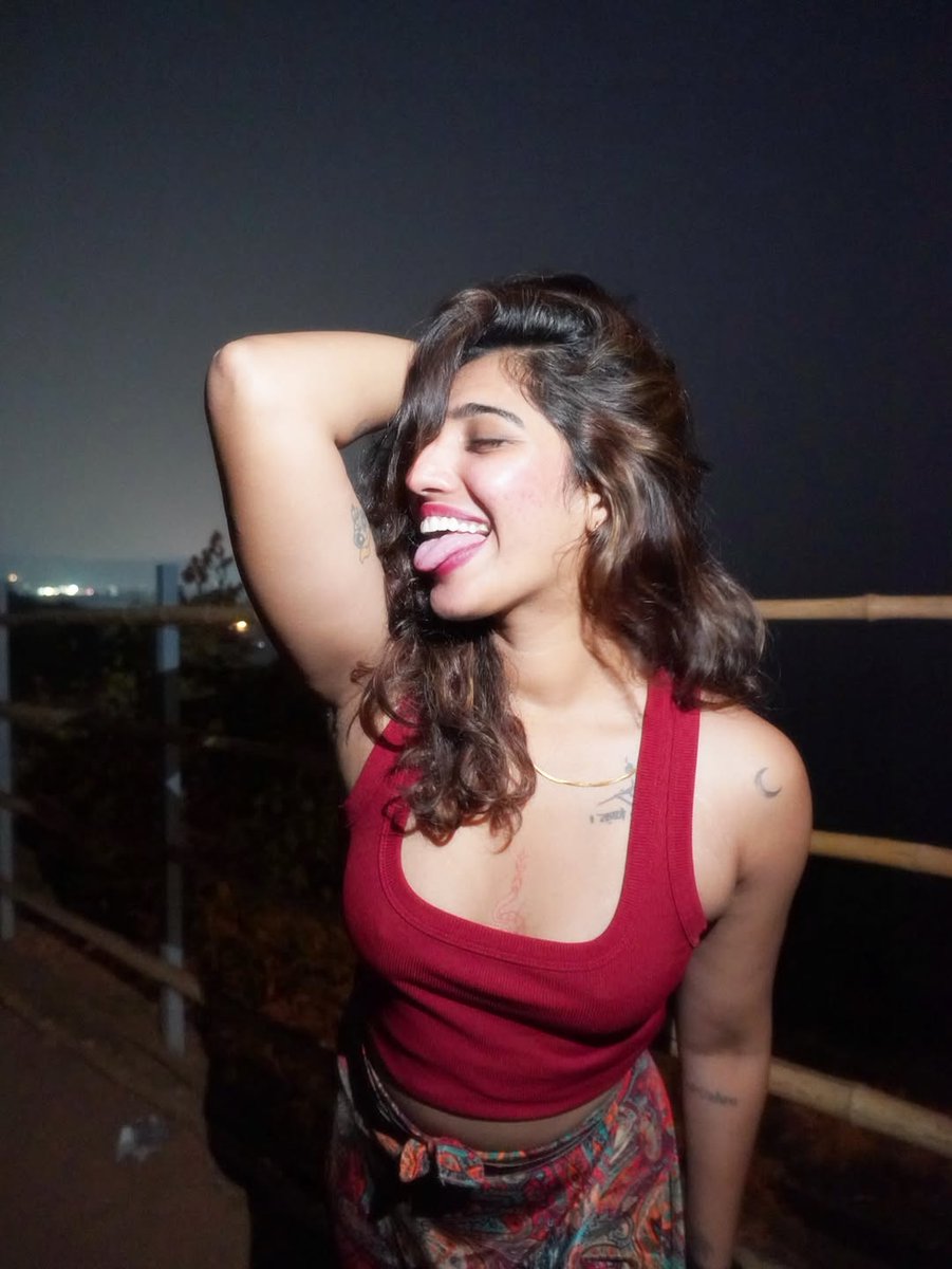 Rishi Official tweet media