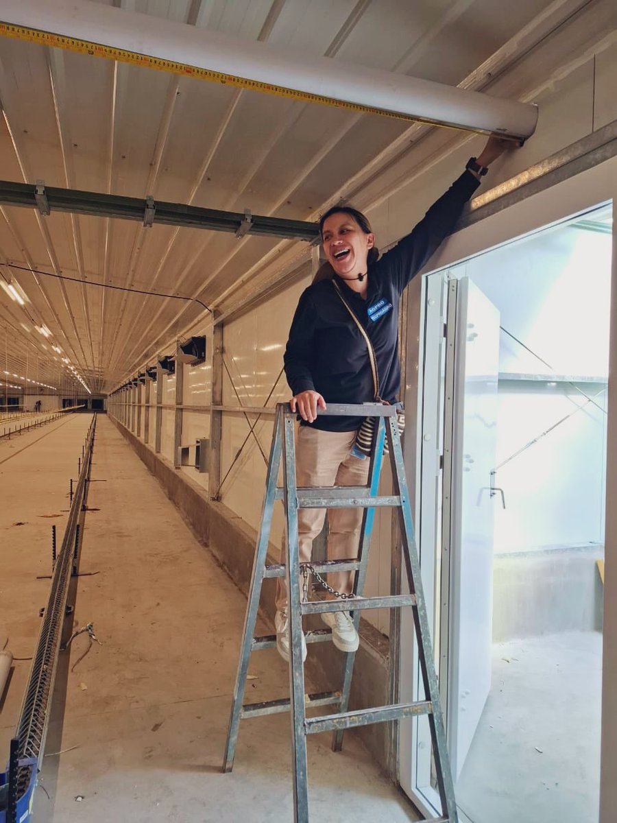 joain_'s tweet photo. Amo lo que hago 👷🏿‍♀️ 
El éxito se logra con la acumulación de pequeños logros https://t.co/ZcnWDySs8Q