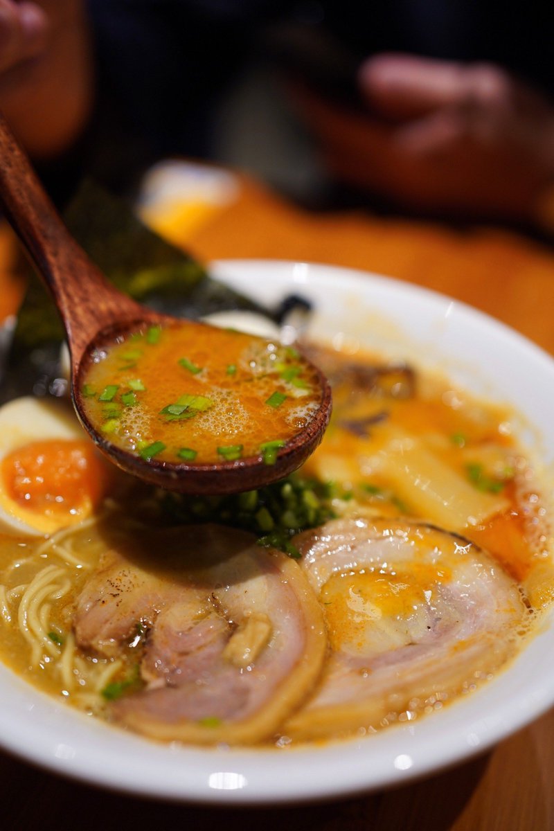 Crystal Hall tweet media