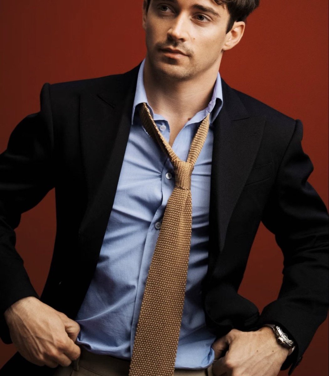 mark #3 verso tweet media