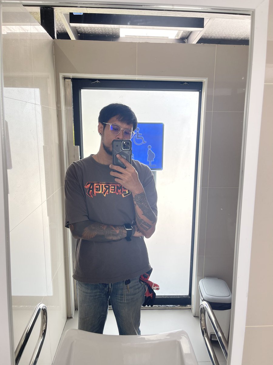 DISENBERG tweet media