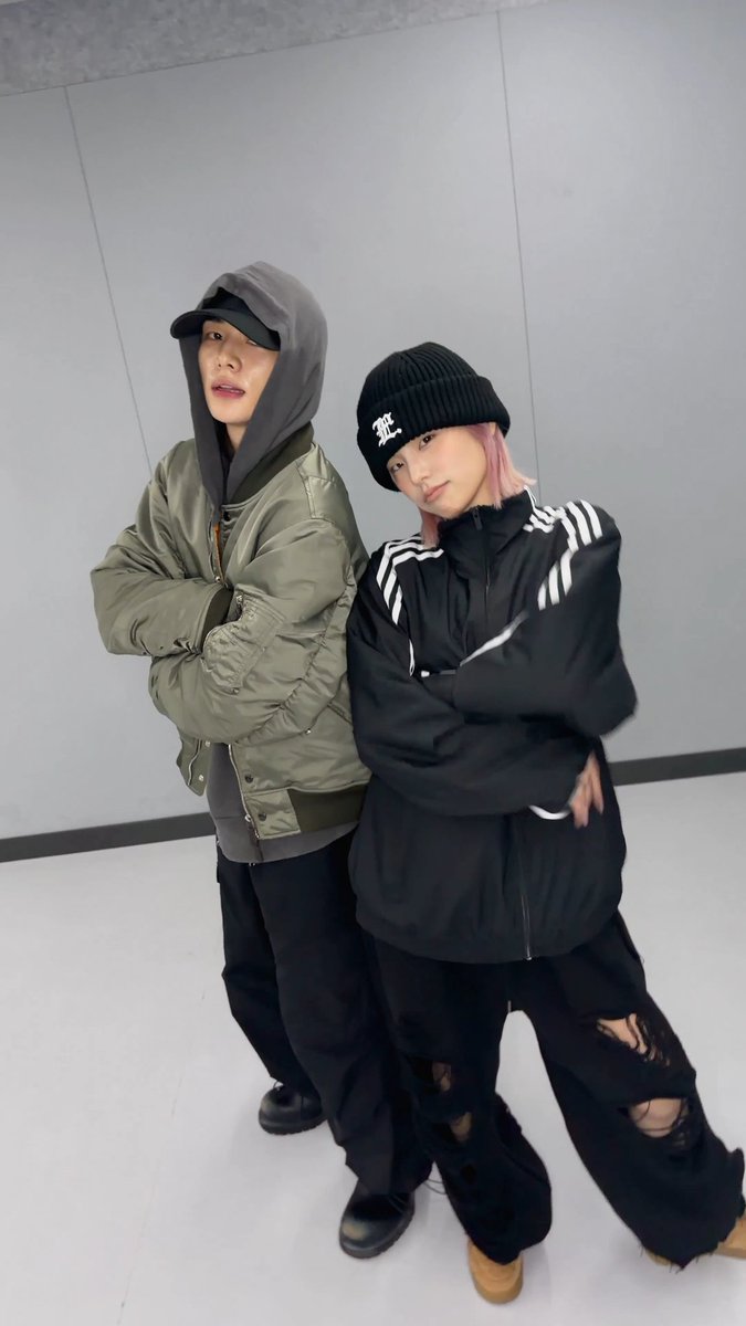 snowierquille's tweet photo. Ini mah mereka sendiri yang minta di cie2in 😭🙏🏻🖤 https://t.co/nSHB73P9Ld