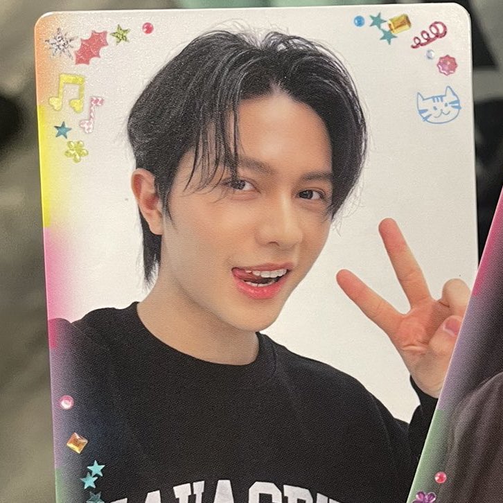 xim 𝜗𝜚 live for lyknest! tweet media