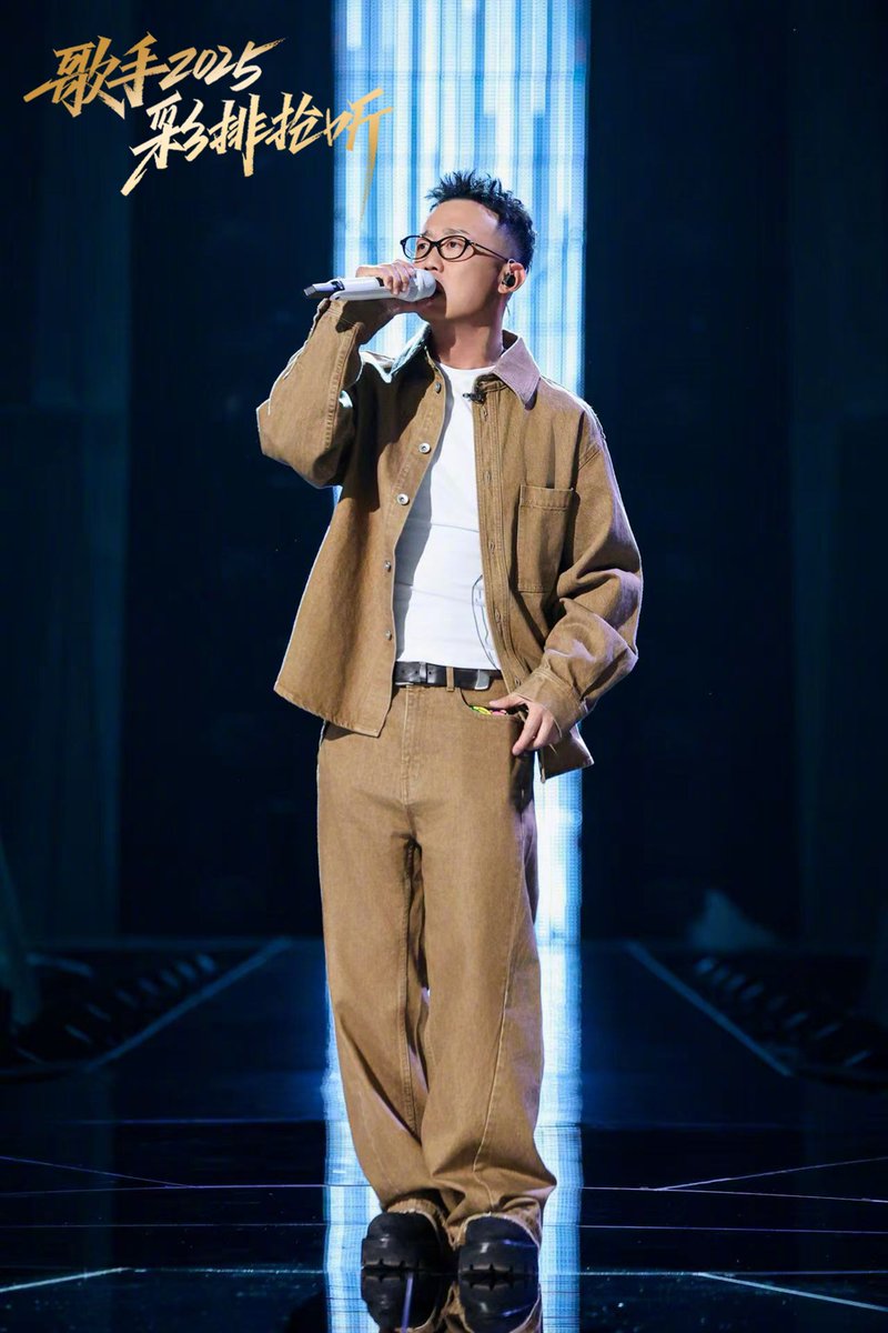 Biaah_Santos0702 tweet media