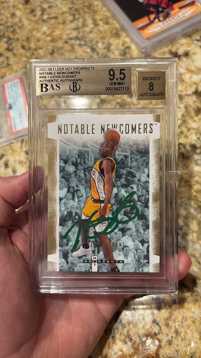 SportsCardBro tweet media