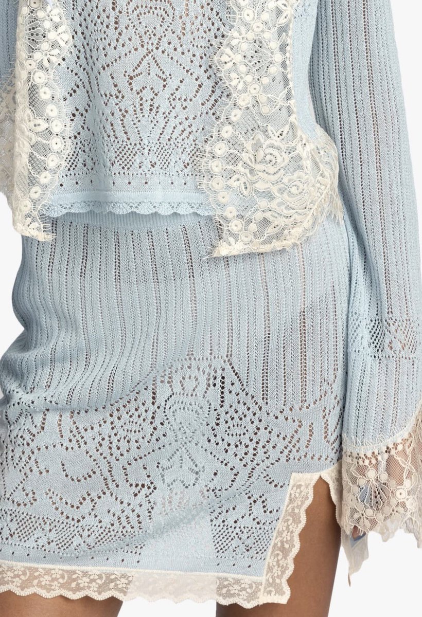 ميشا | FASHION tweet media