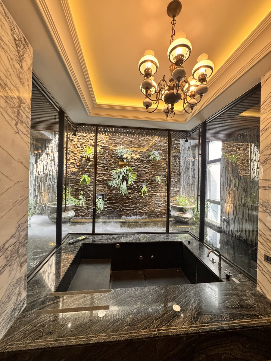 哈巴狗喵喵 tweet media