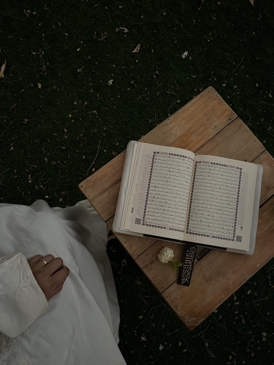 rrrr191817's tweet photo. {وَقُرْآنَ الْفَجْرِ ۖ إِنَّ قُرْآنَ الْفَجْرِ كَانَ مَشْهُودًا} https://t.co/pqTiVNFgQH