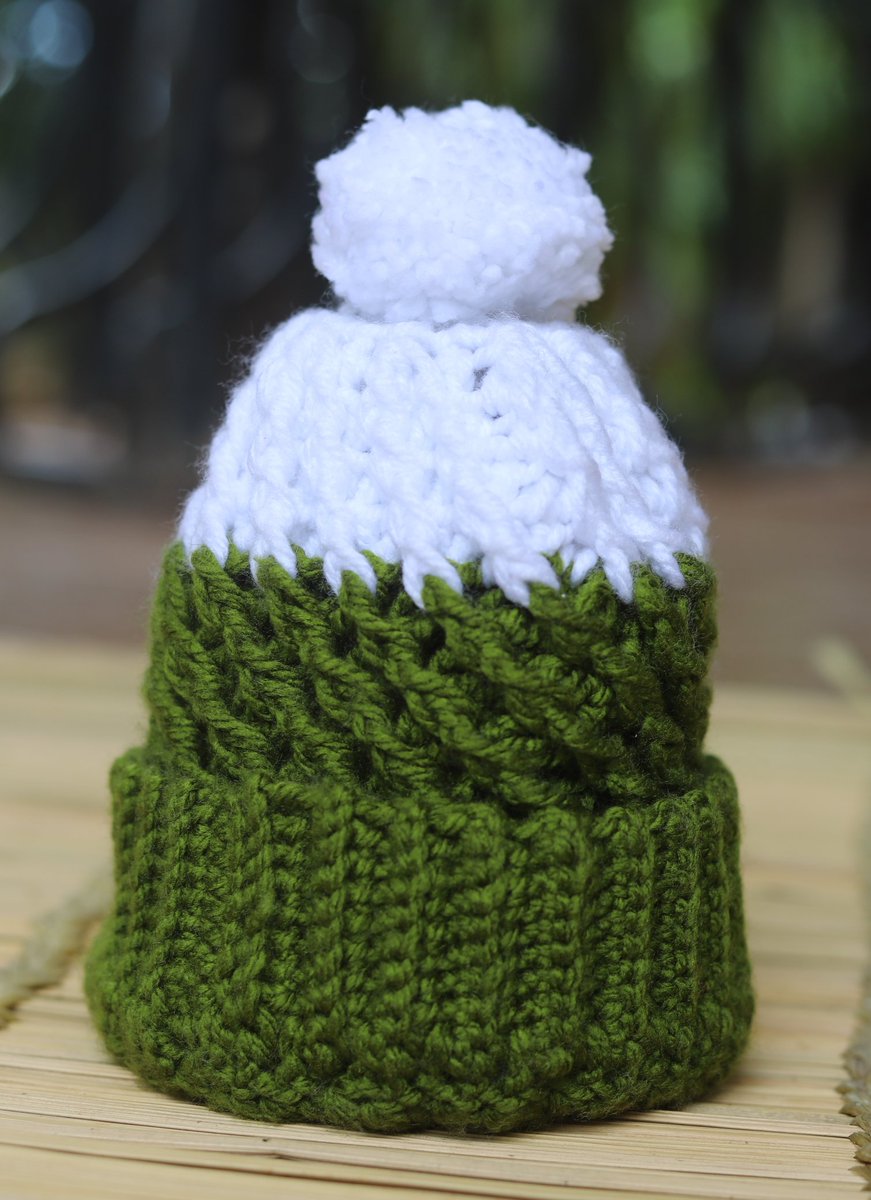 deyoscrochet's tweet photo. 2 in 1 hat for a 1-2.5 yr old

UGX45K

Acrylic yarn

Hooked by hand

DM us if you like this or in another colour 

Keep your babies warm and looking really cute with DEYO hats https://t.co/eaxHkrnkw3