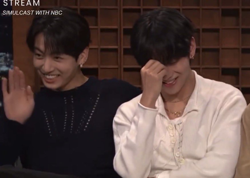 ‎‏ً tweet media