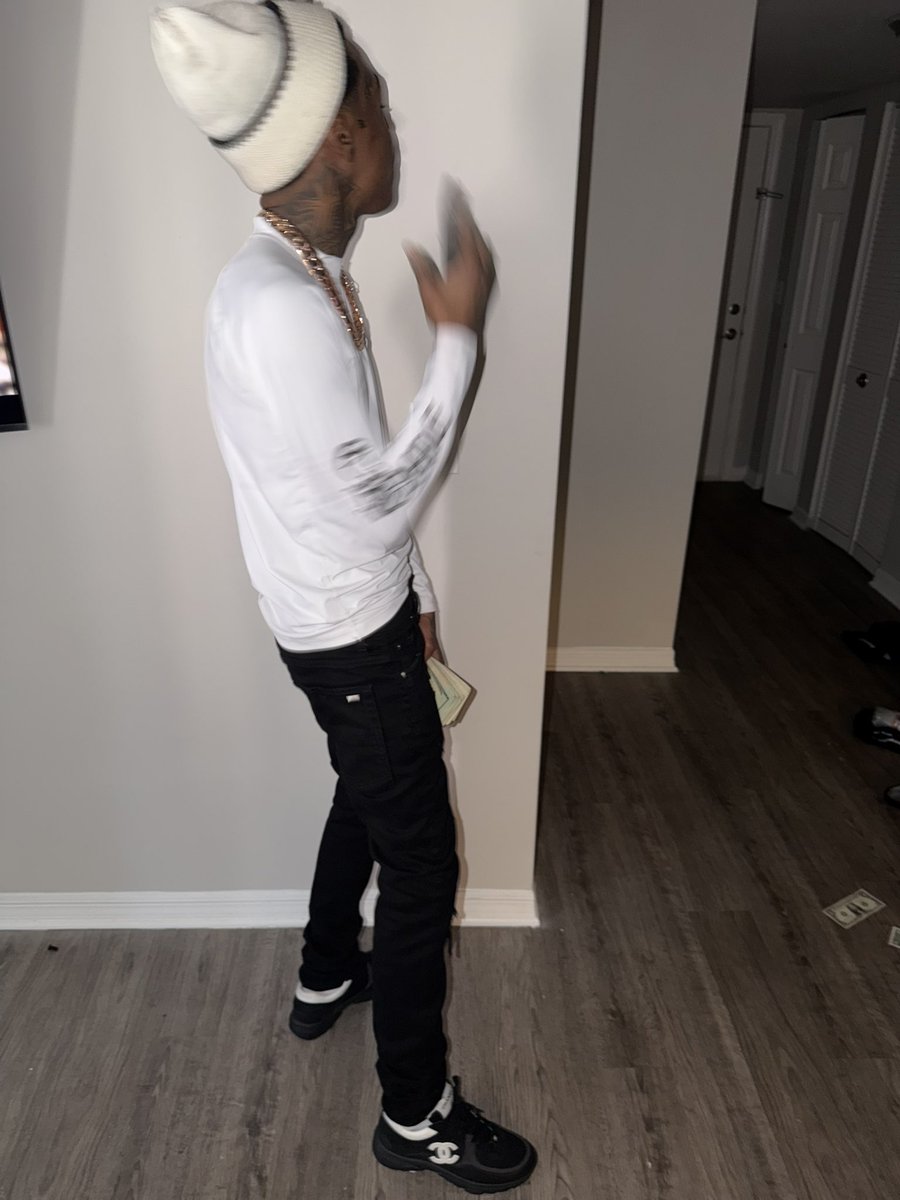 ReallyyRichhh's tweet photo. 🏆🏆🅿️ #FUCKU https://t.co/J4c5XfT6Uu