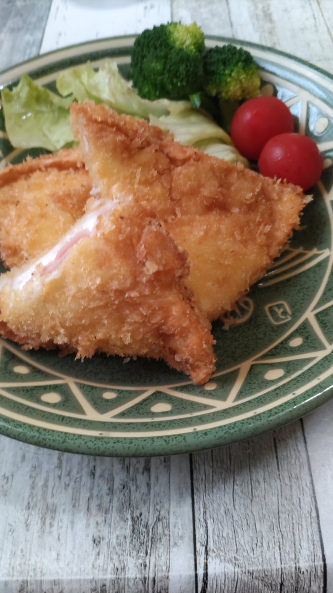 れ。 病み期 tweet media