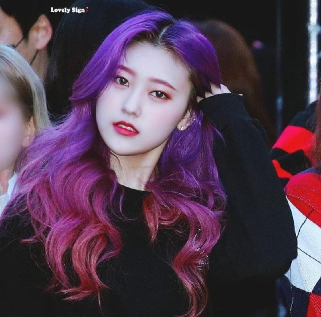 𖦹 maple ☮︎ tweet media