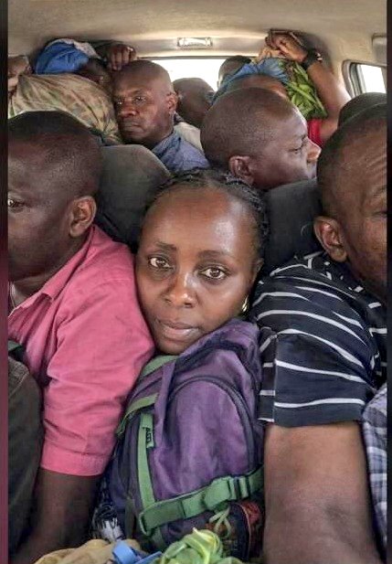 kamuntuandrey's tweet photo. Vacists waiting for the last day to apply to the university 😭😂 https://t.co/BDPUQDxlgI