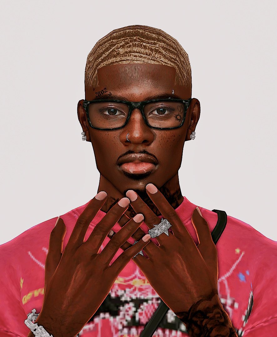 ͏danaeya ✰︎ tweet media