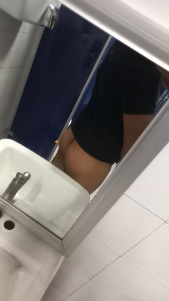 luiscor9800's tweet photo. #cruising #gay https://t.co/msCU3p5K1O