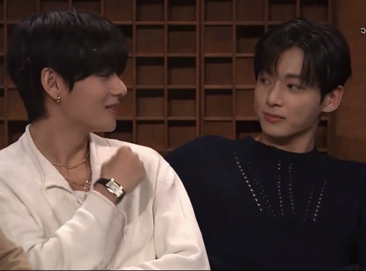 เบื่ออะวันนี้ทะเลาะกันอะไรกันดี ⠀ ⠀ ⠀ ⠀ ได้หมด