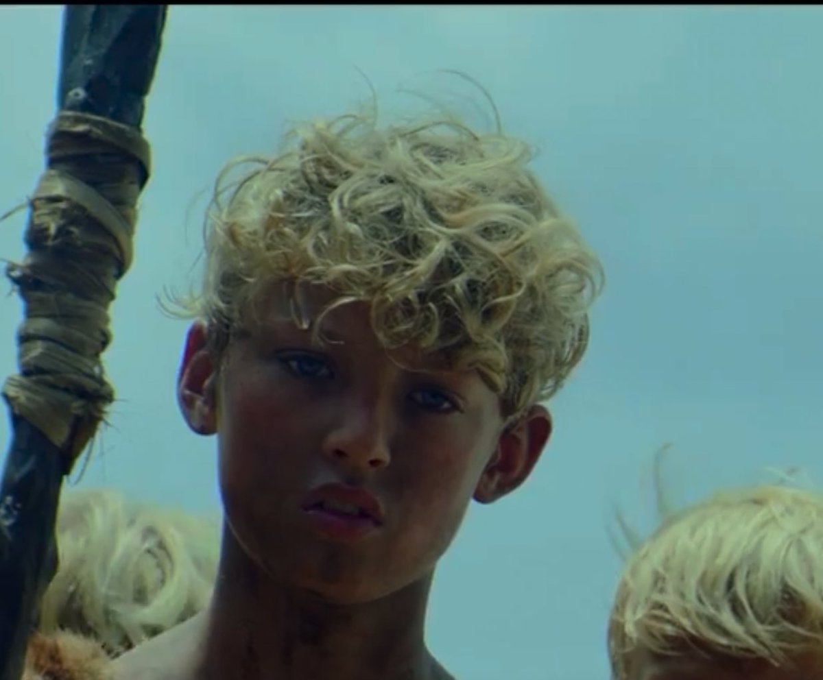 𓏲𝄢 tweet media