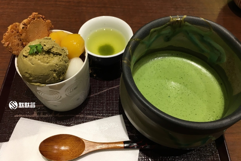 binhtran tweet media