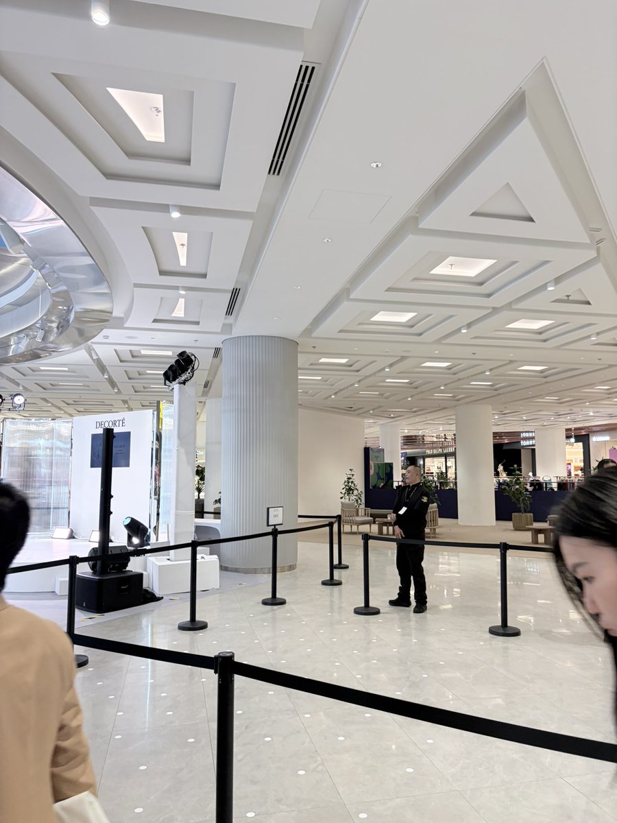 ❥ NUTTO tweet media