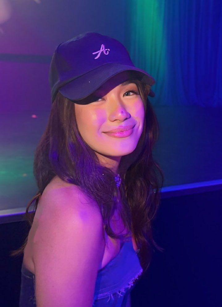 aiahholics 🐶 tweet media