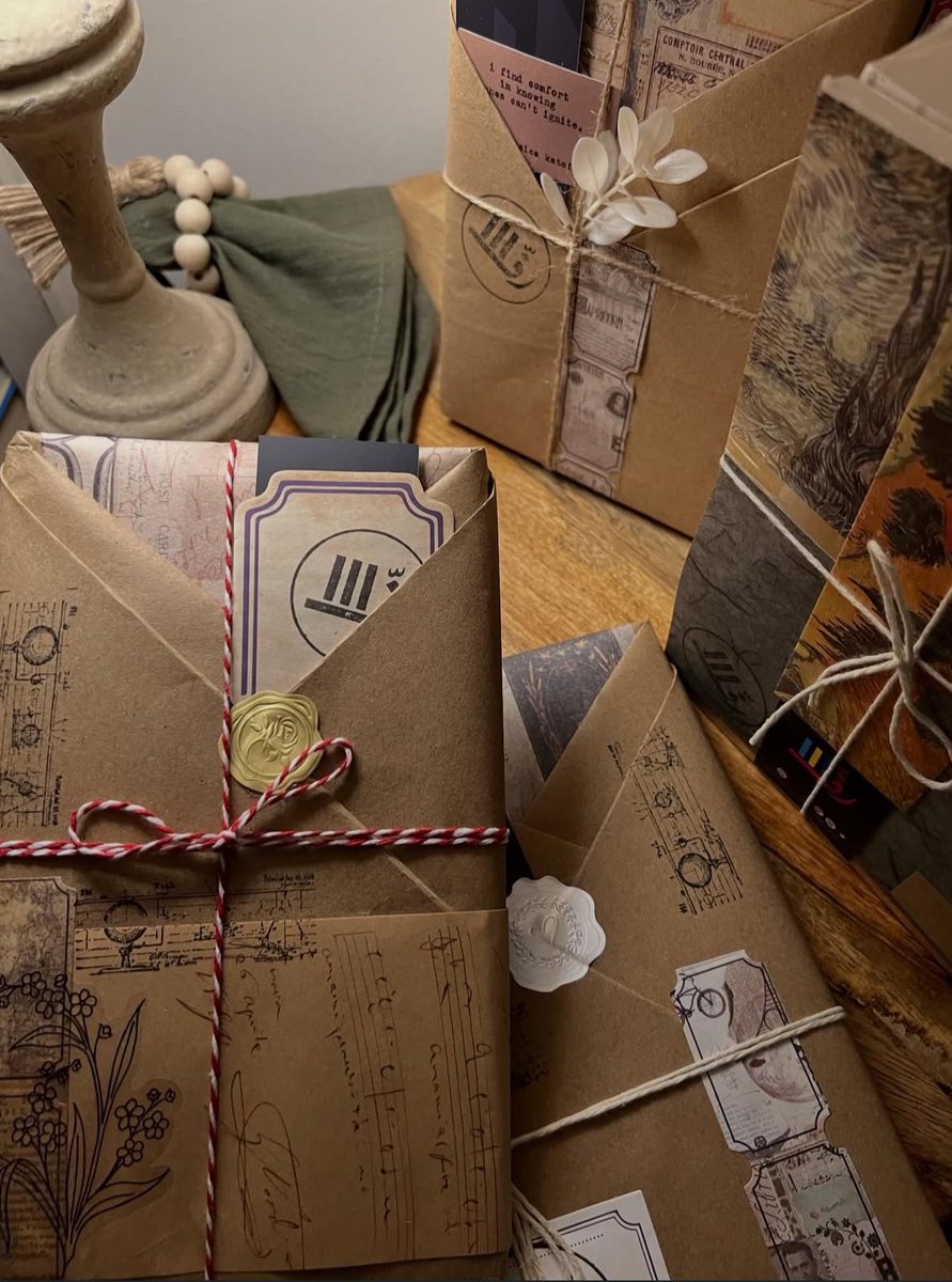 رفّ | متجر كتب tweet media