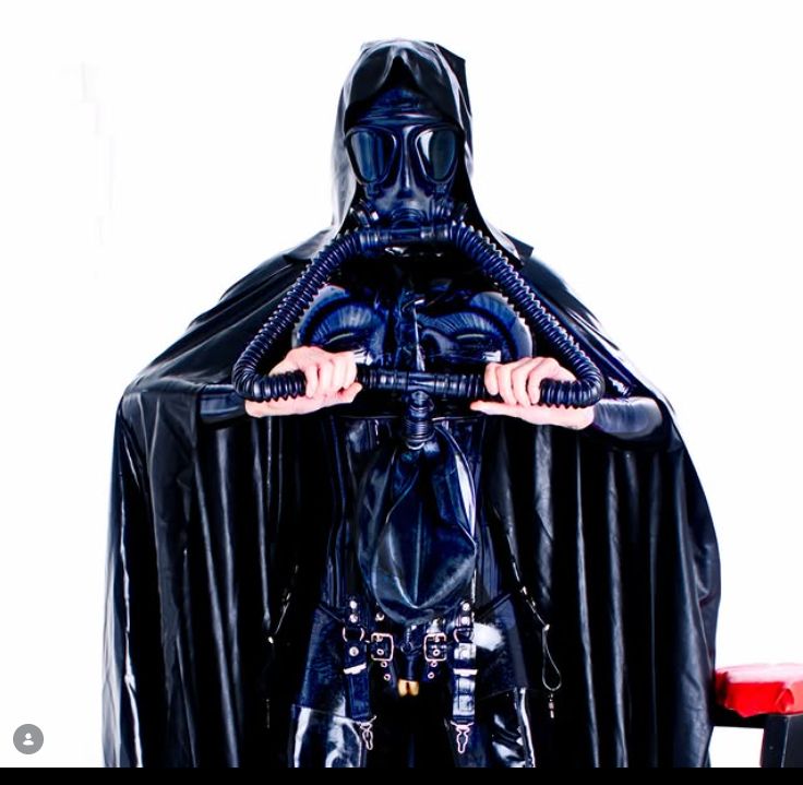 Mistress Tokyo tweet media