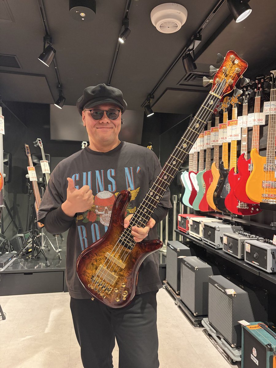 サトウレイ tweet media