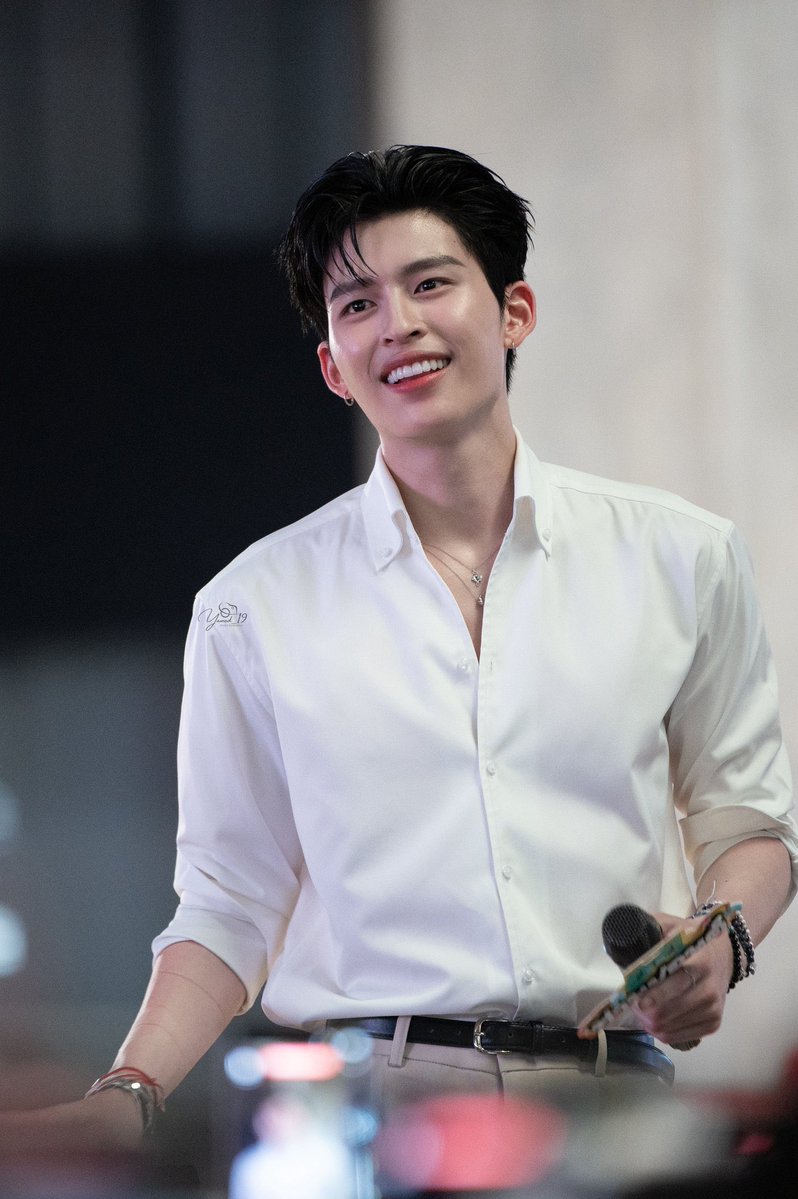 ß ³ ⁴ ᵁ 𐙚 ‧₊˚ tweet media