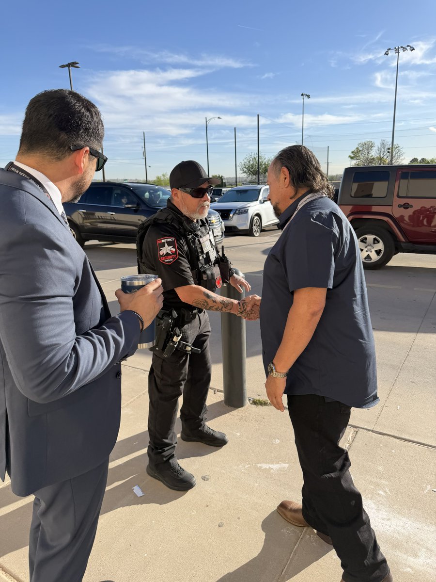 Daniel Medina tweet media