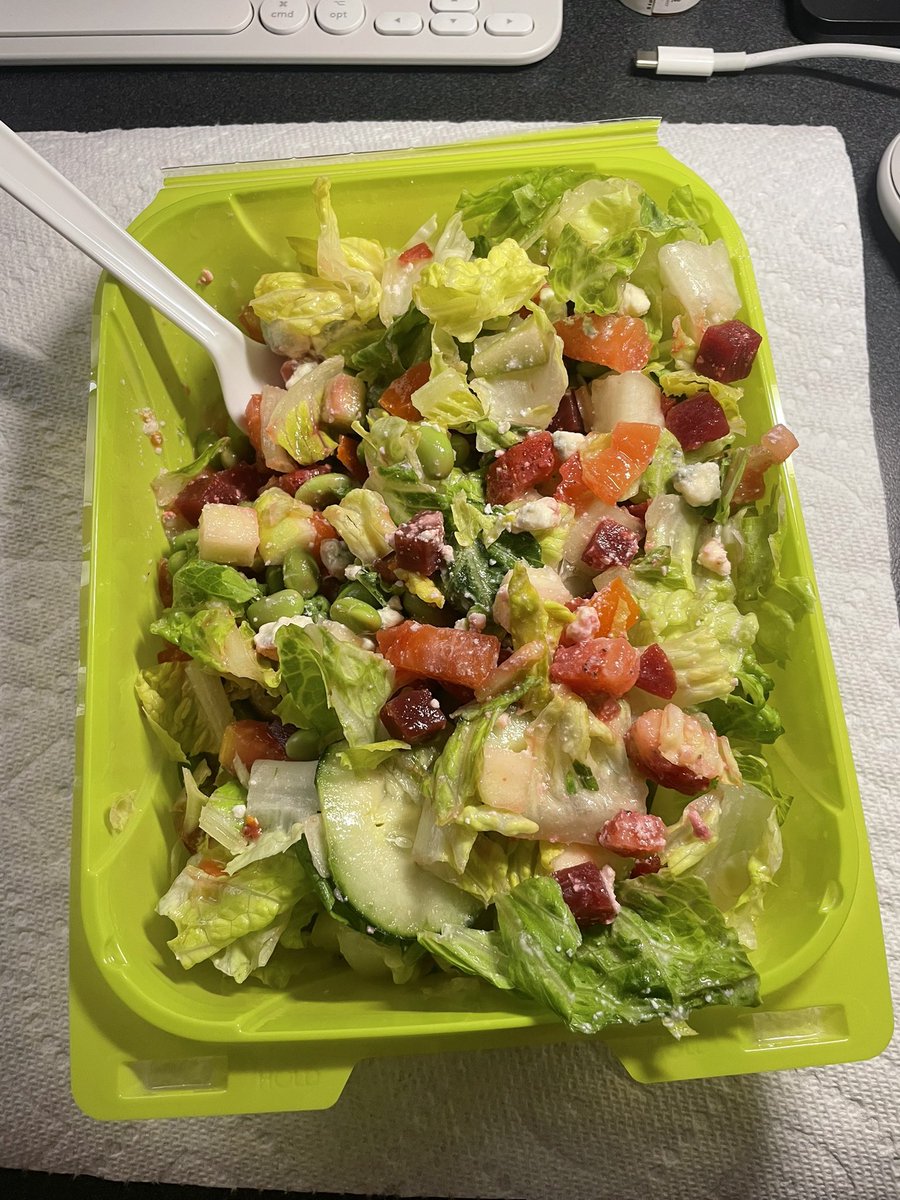 lara 🌷 shedtwt tweet media