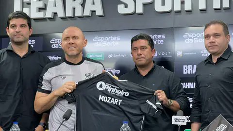 FORA TODO MUNDO SEM EXCEÇÃO 

João Paulo - parece que está brincando de esconde-esconde; só sabe ficar escondido. 

Haroldo - palestrinha e arrogante. 

Lucas Drubscky - sombra do Haroldo. 

Mozart - frouxo.