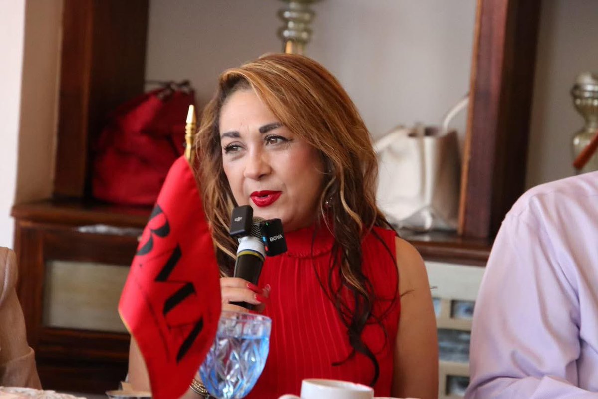 BcsBma's tweet photo. Agradecemos profundamente a la Magda. Claudia J. Cota Peña, quien fortaleció este importante espacio de análisis jurídico con su ponencia sobre el “Protocolo de designación de persona de confianza a personas mayores de edad con discapacidad como herramienta de seguridad jurídica. https://t.co/Wbb4hSZE80