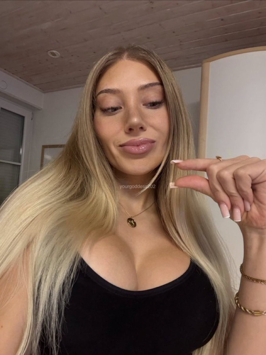 ScamTress🧎♂️✨| Catfish Findom tweet media