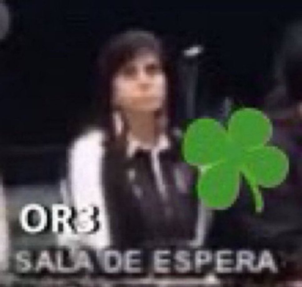 lipee ★ friday I’m in LOVE 🩷 tweet media