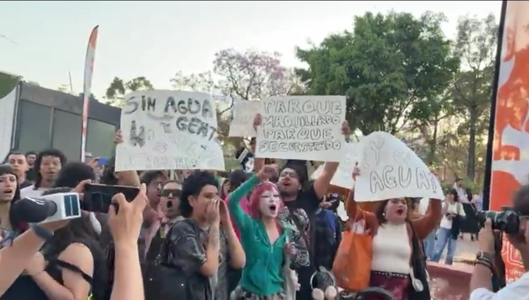 Libro Negro tweet media