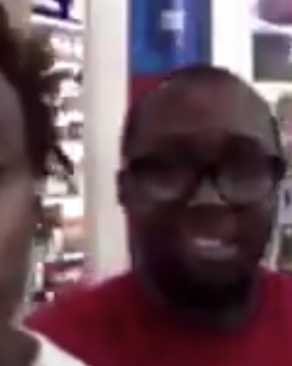 ┻┳Pe$őLøVE.GWâP💹 tweet media