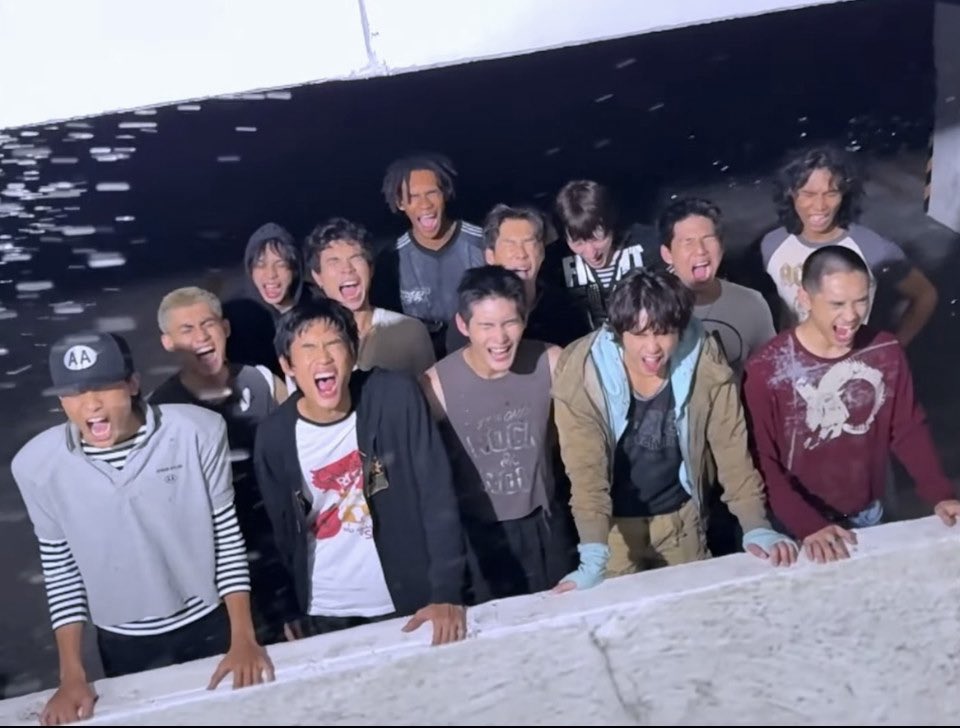 yue loves ghost girl tweet media