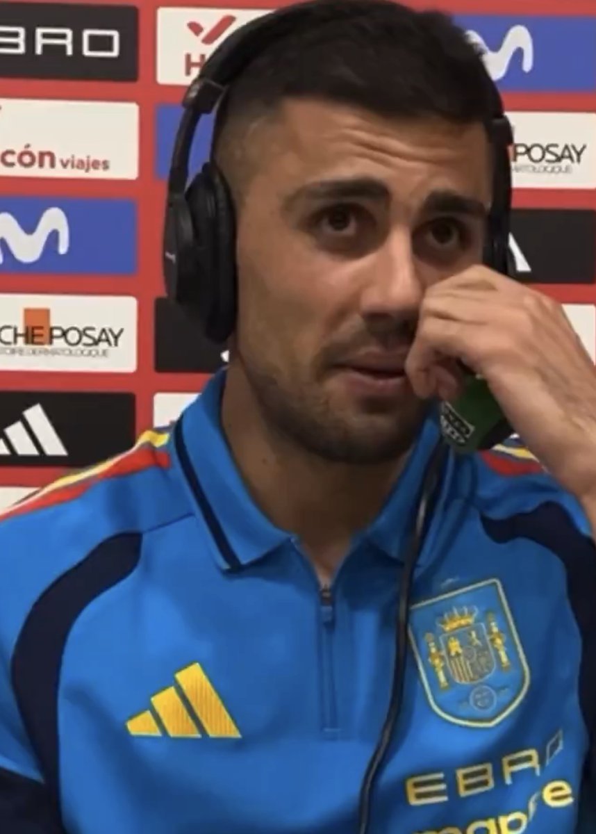 The Touchline | 𝐓 tweet media