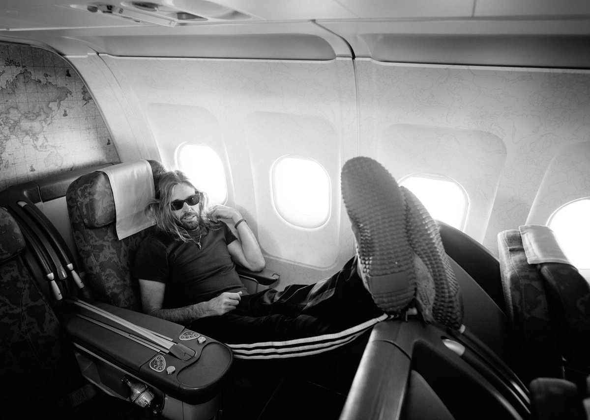 Foo Fighters tweet media