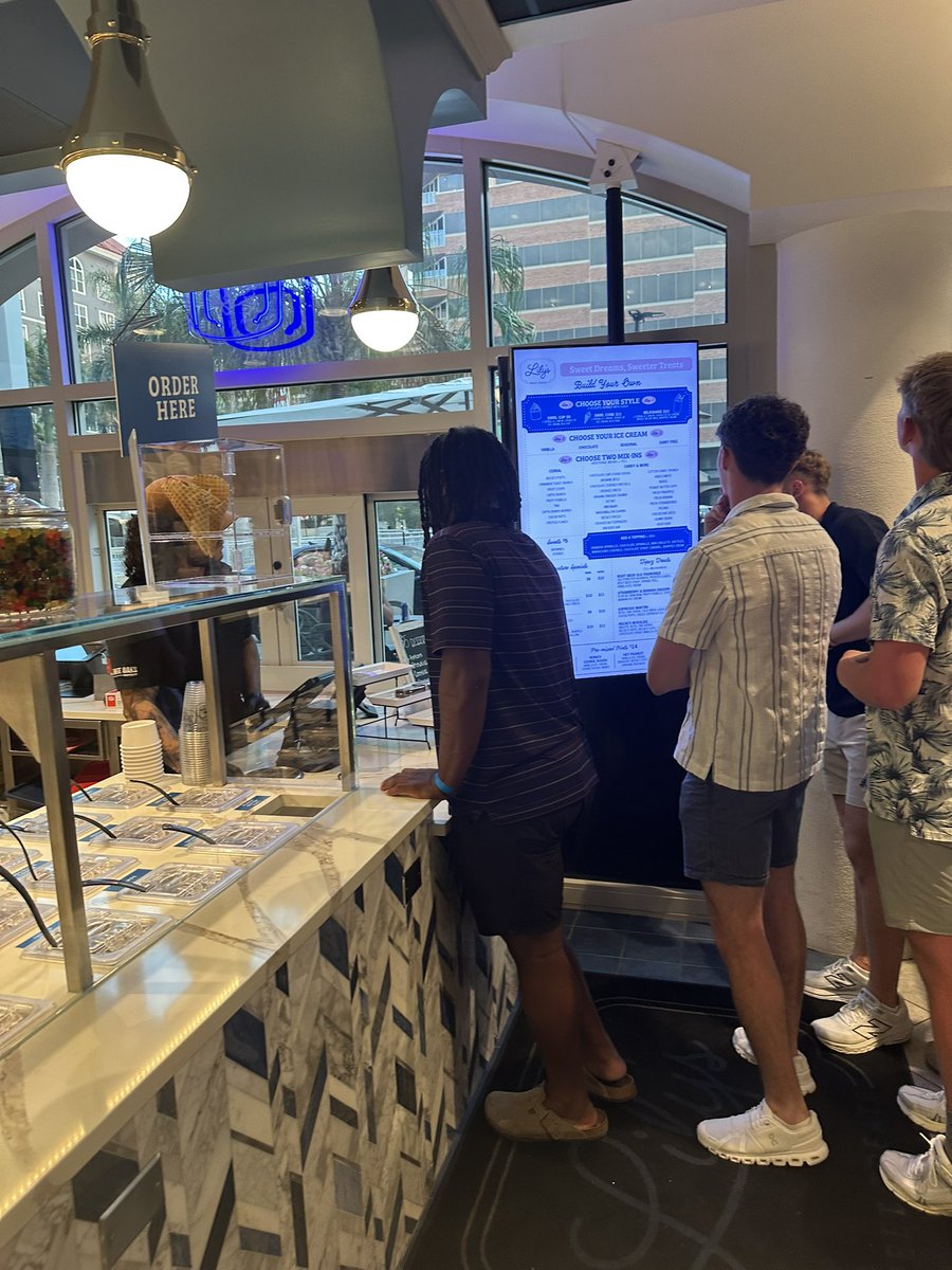 Rick Weaver tweet media