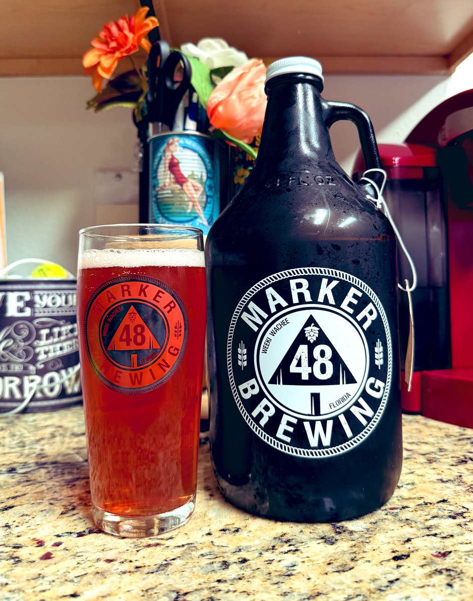 I am really loving this <a href="/Marker48Brewing/">Marker 48 Brewing</a> Weeki Weisse Blackberry ❤️❤️❤️