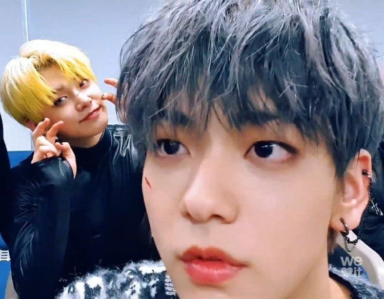 txt hirono tweet media