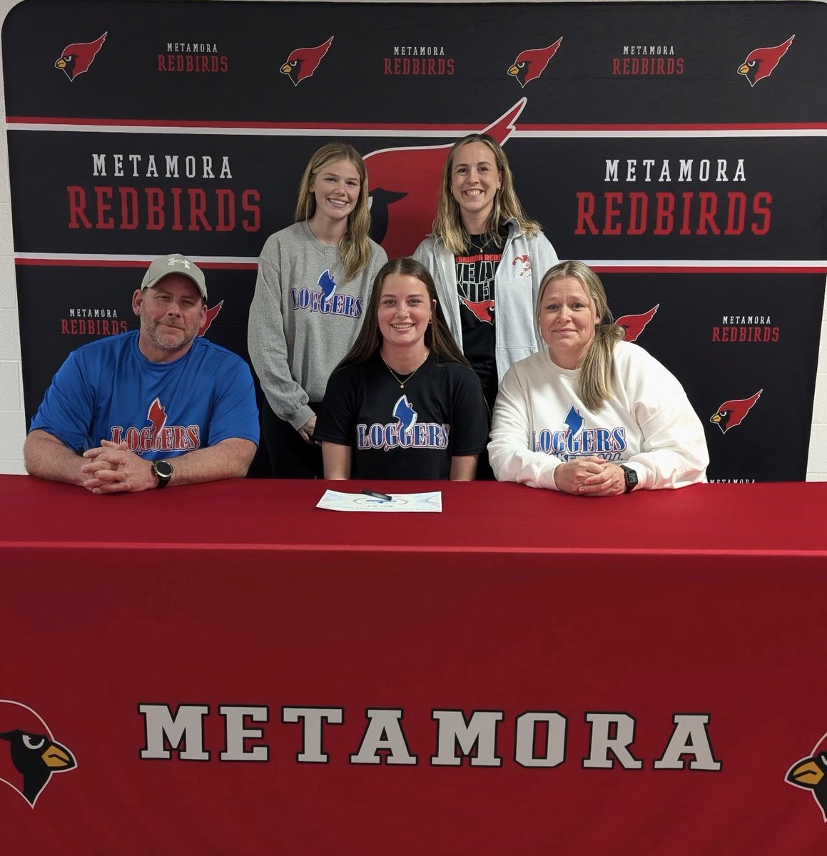 Kessa Sell tweet media