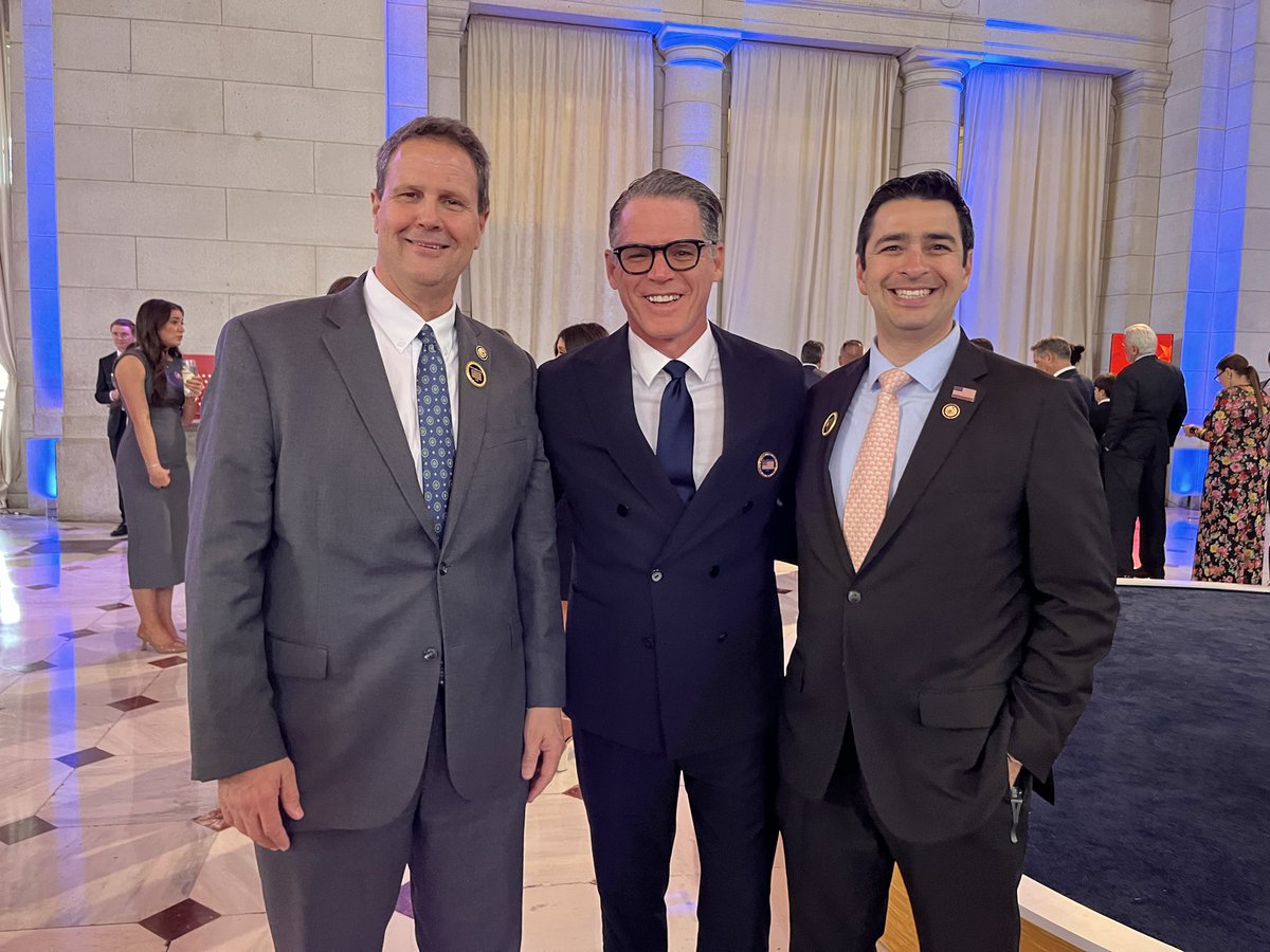 Daniel Garza tweet media